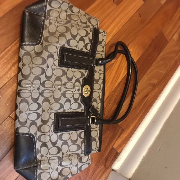 Excellent Condition Coach Tote - Picture 1 of 1